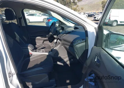 2016 Ford Escape S from USA, damaged, VIN 1FMCU0F72GUC90147